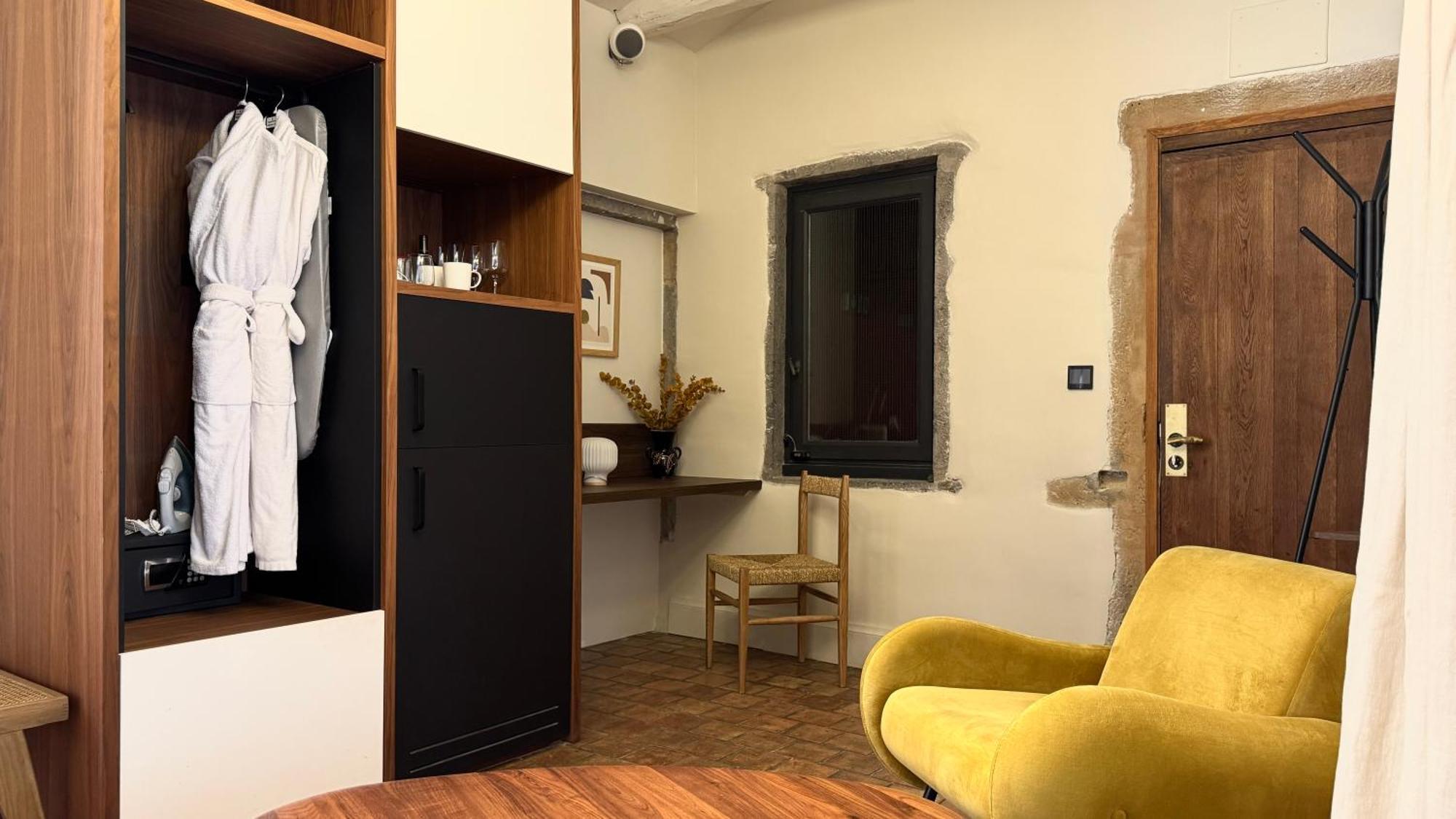 Mihotel Tour Rose Лион Екстериор снимка
